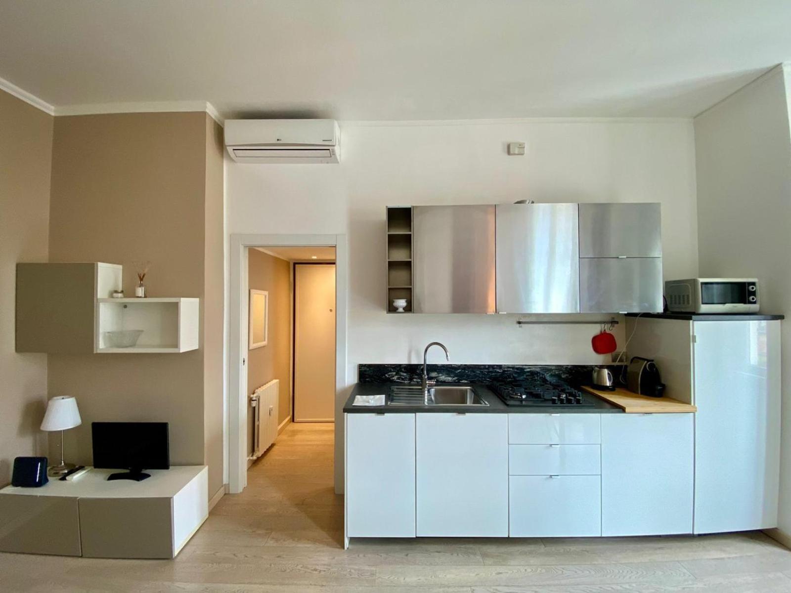 Piazzale Susa Bright Flat Con Veranda 米兰 外观 照片